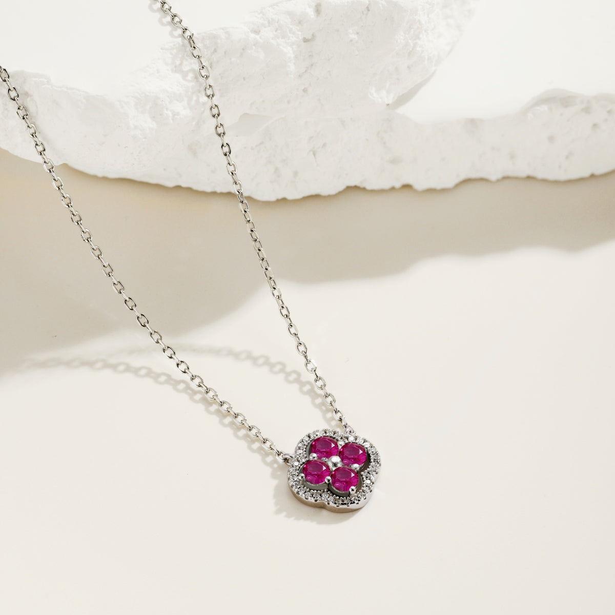 Clover necklace