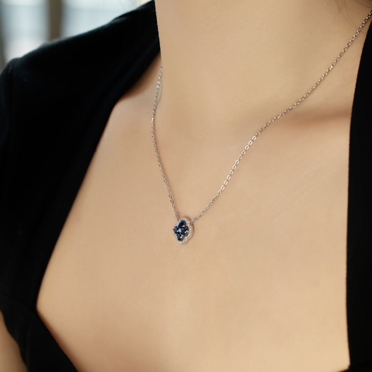 Clover necklace