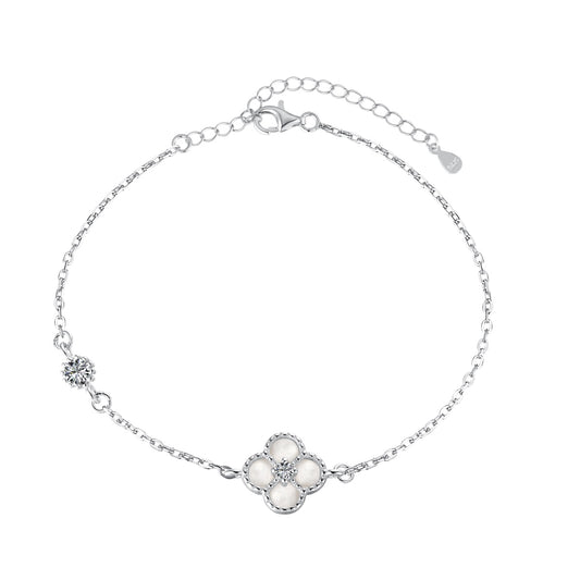 Lilo- Clover Bracelet